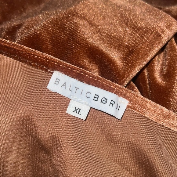 Baltic Born‎ Meghan Velvet Wrap Maxi Dress Size XL - Picture 8 of 9